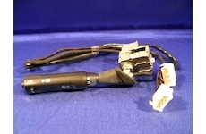 PRZELACZNIK POD KIER.MB  CS-102160