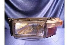 Světlomet SCANIA 124 levý se směrovkou SERTPLAS 505609/L